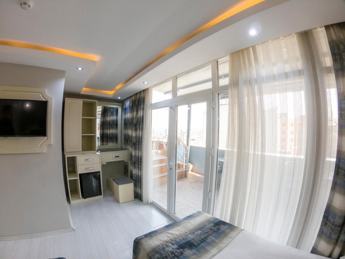 Crowned Plus Hotel Стамбул Экстерьер фото