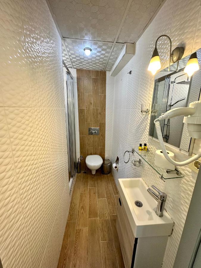 Crowned Plus Hotel Стамбул Экстерьер фото