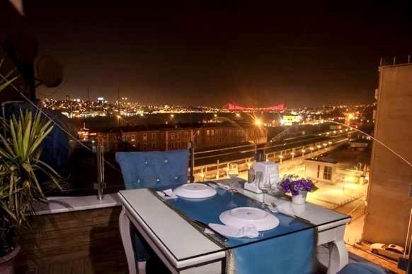 Crowned Plus Hotel Стамбул Экстерьер фото